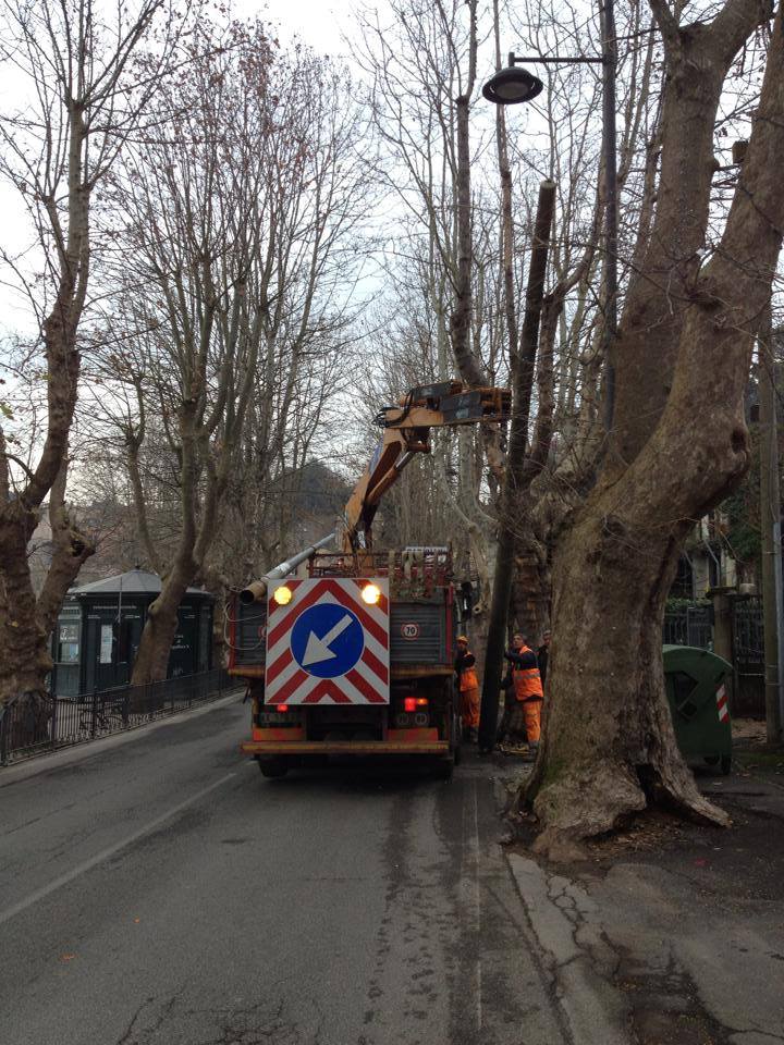 Bonifica dei pali in cemento armato dal lungo lago